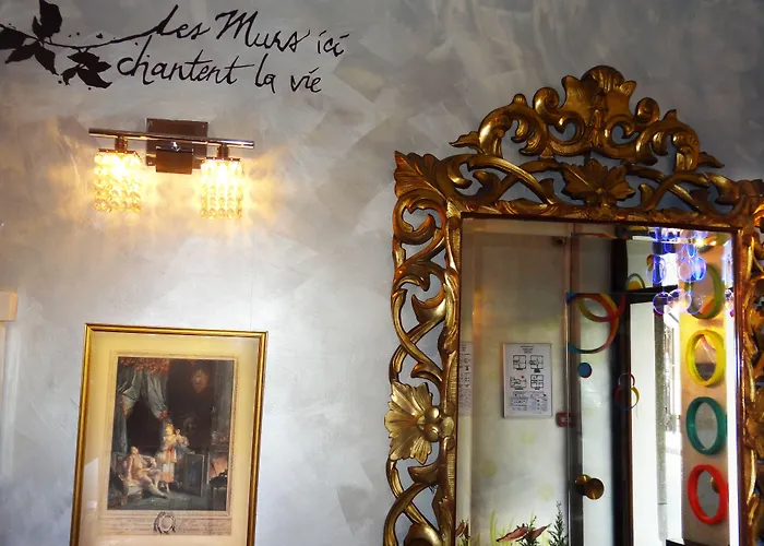 Amelie Hotel